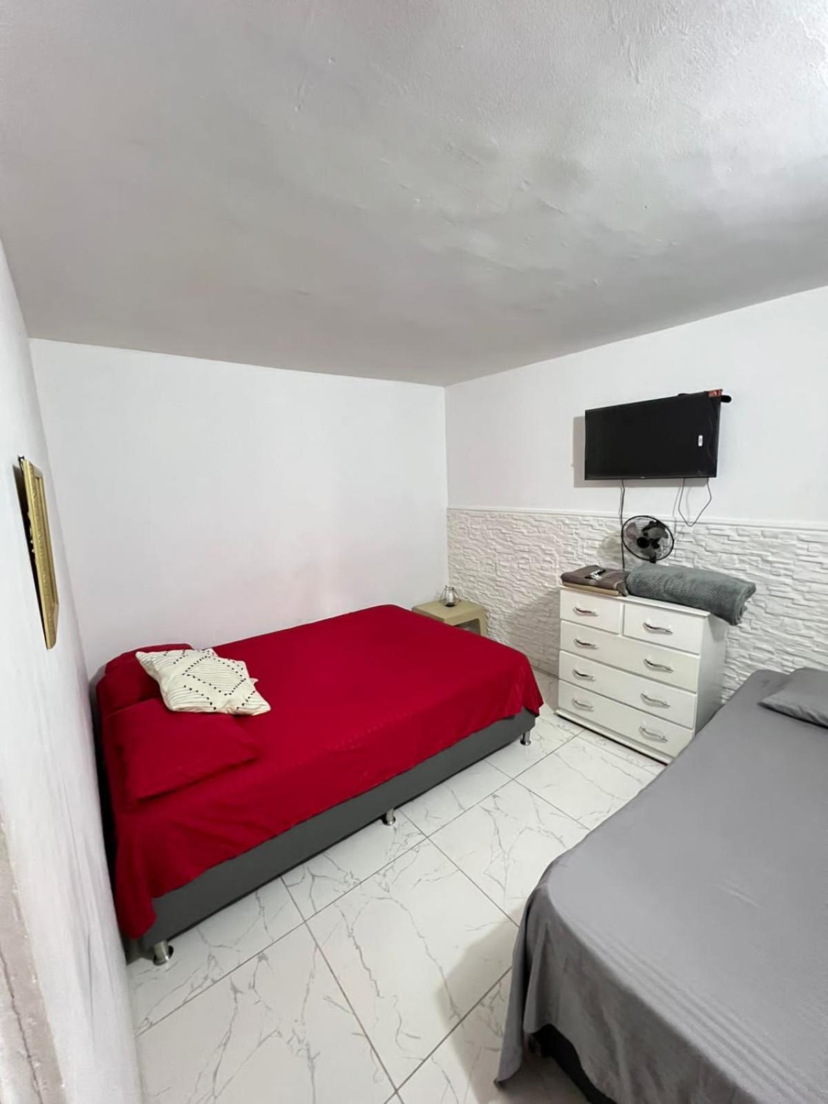 Hostal Campo Amor Медельин Экстерьер фото